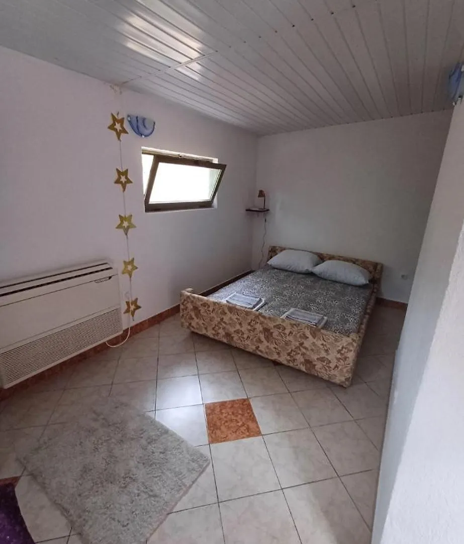 Apartment Apartmani Babic Klenovica Croatia